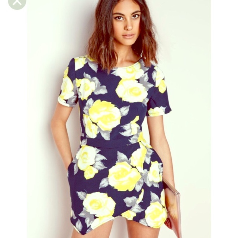 Missguided Floral Skort